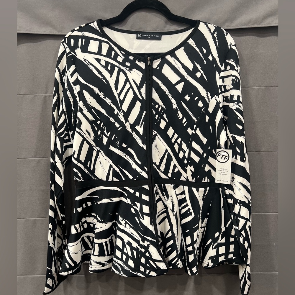Fashion to Figure Black and White Abstract Blouse